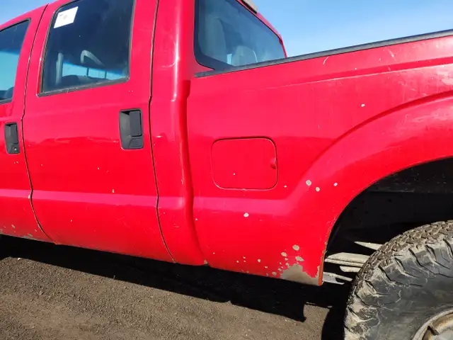 2015 Ford F-350 Super Duty - Photo 44