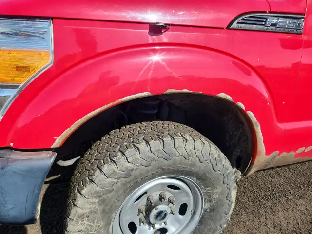 2015 Ford F-350 Super Duty - Photo 47