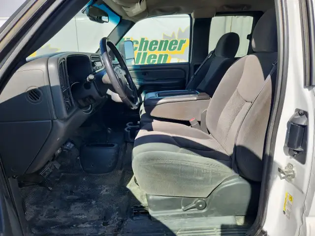 2006 Chevrolet Silverado 2500HD - Photo 19