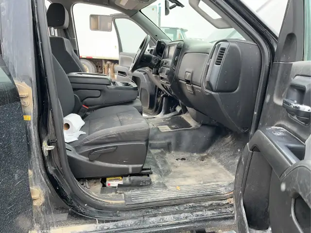 2019 Chevrolet Silverado 2500HD - Photo 18