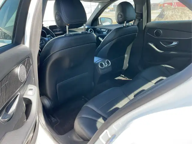 2016 Mercedes-Benz C-Class - Photo 14