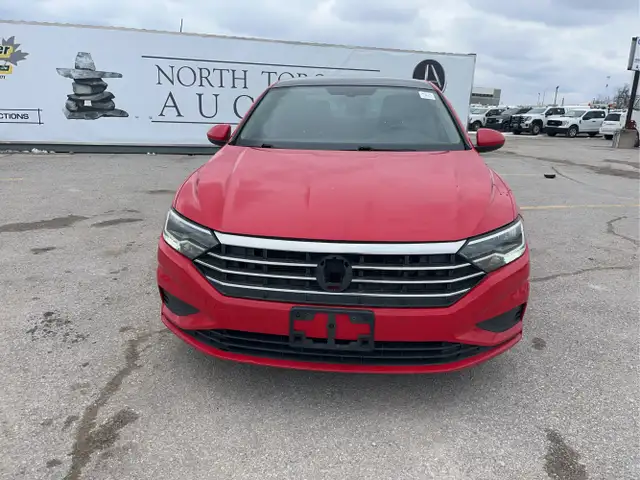 2019 Volkswagen Jetta - Photo 2