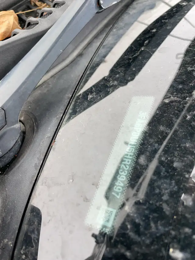 2017 Ford Fusion Hybrid - Photo 15