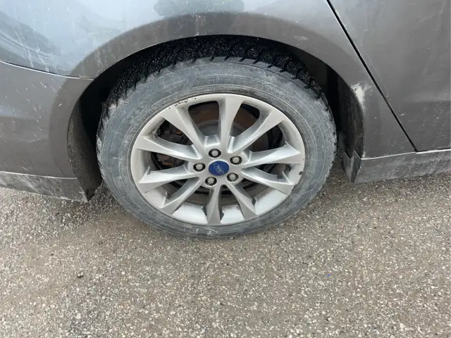 2017 Ford Fusion Hybrid - Photo 21