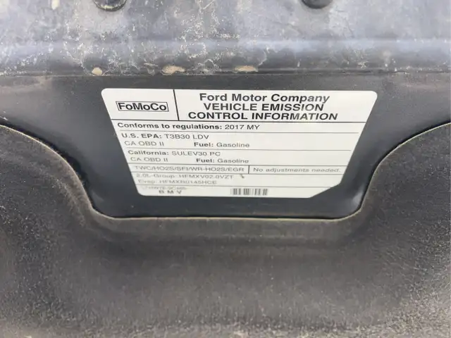 2017 Ford Fusion Hybrid - Photo 24