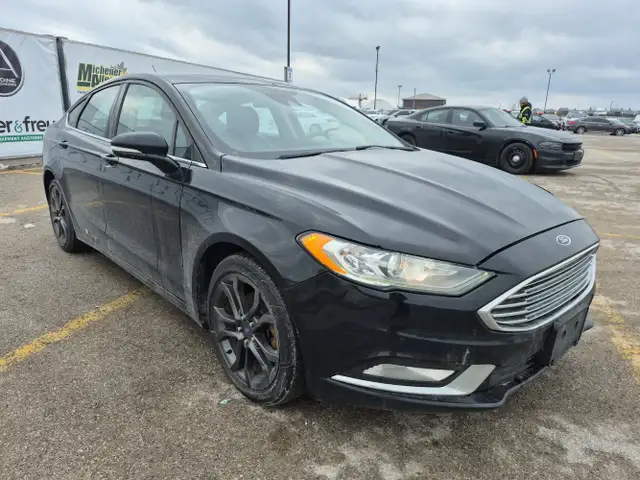 2018 Ford Fusion - Photo 3