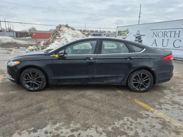 2018 Ford Fusion - Photo 8