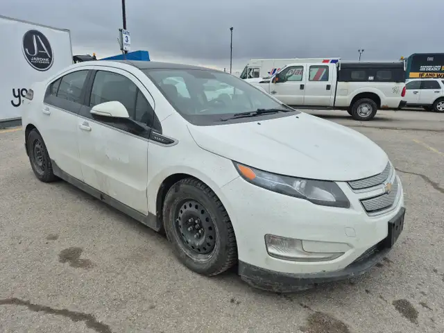 2012 Chevrolet Volt - Photo 3