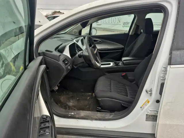 2012 Chevrolet Volt - Photo 10