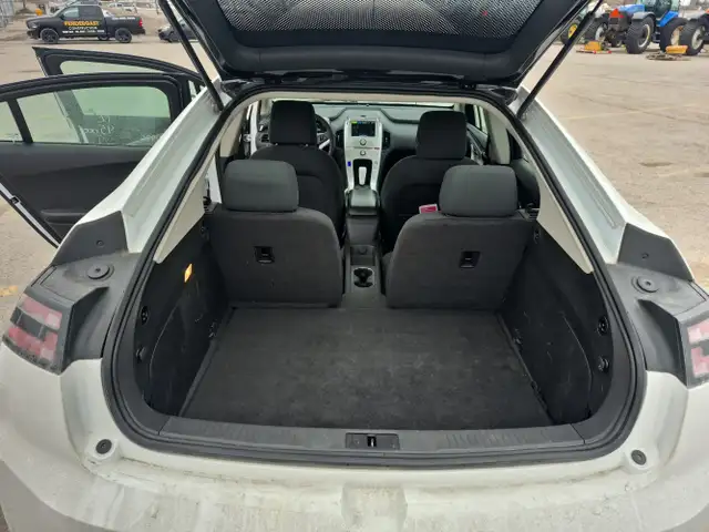 2012 Chevrolet Volt - Photo 22