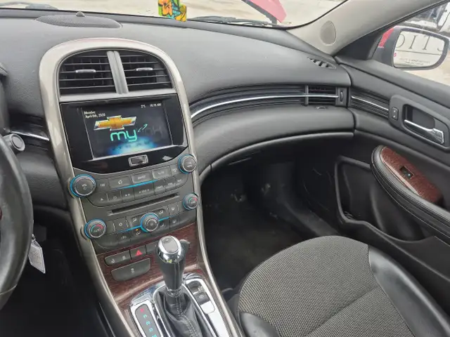 2013 Chevrolet Malibu - Photo 12