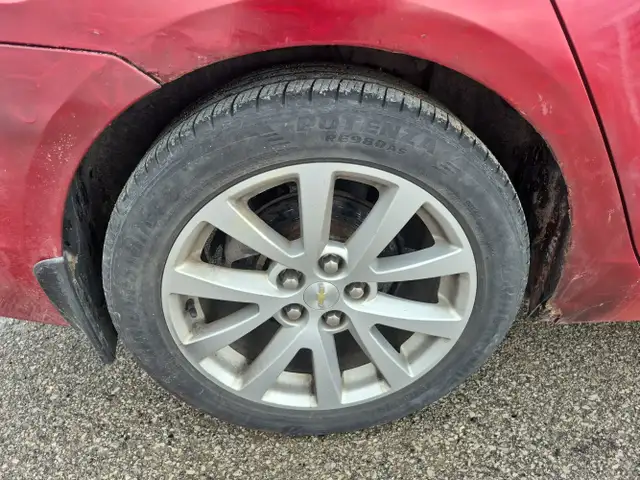 2013 Chevrolet Malibu - Photo 32