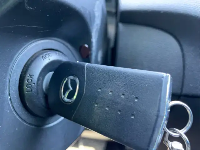 2010 Mazda Mazda3 - Photo 12