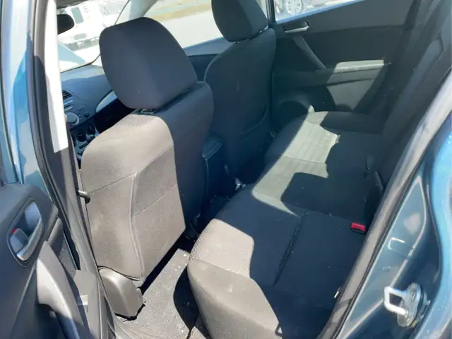 2010 Mazda Mazda3 - Photo 13