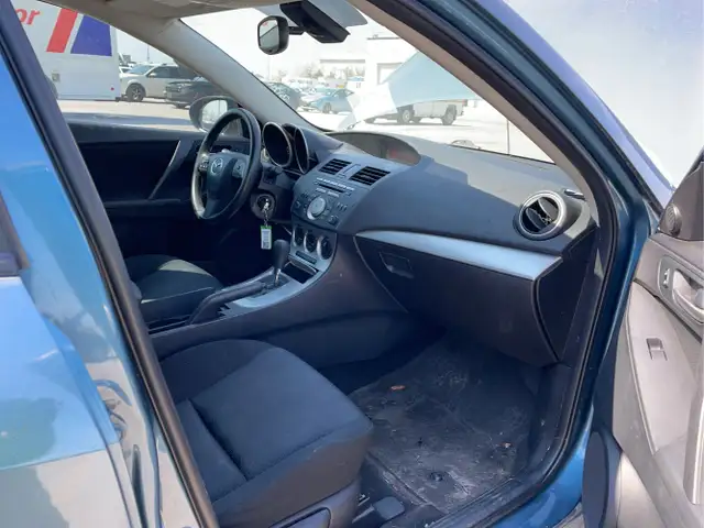 2010 Mazda Mazda3 - Photo 17