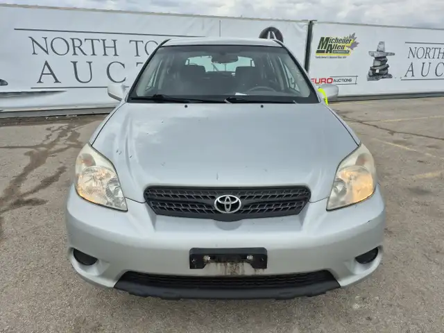 2008 Toyota Matrix - Photo 2