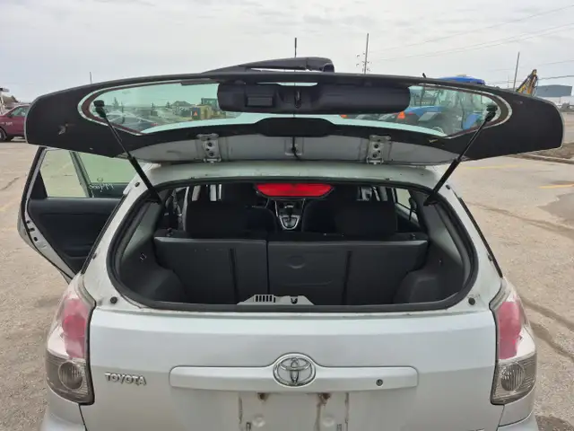 2008 Toyota Matrix - Photo 23