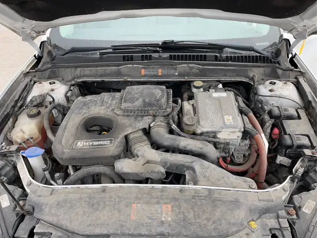 2014 Ford Fusion Hybrid - Photo 9