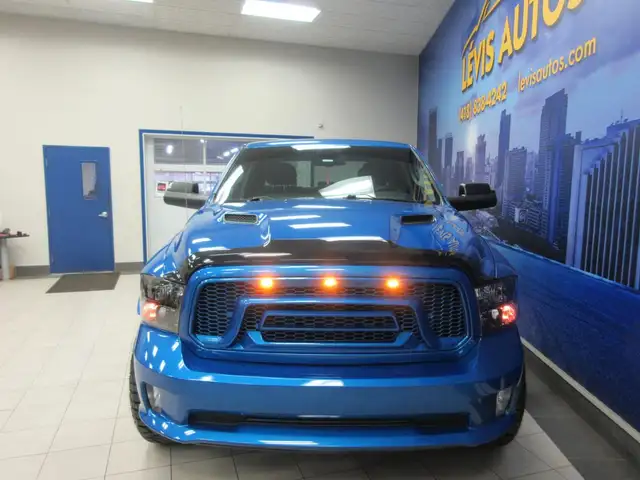 RAM 1500 CLASSIC 2022 EXPRESS NIGHT EDITION V-8 5.7 HEMI 4X4 BEA - Photo 4