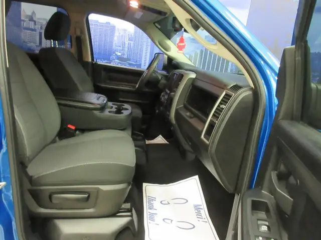 RAM 1500 CLASSIC 2022 EXPRESS NIGHT EDITION V-8 5.7 HEMI 4X4 BEA - Photo 21