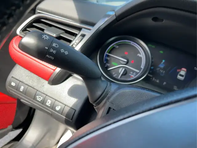 2023 Toyota Camry Hybrid - Photo 23