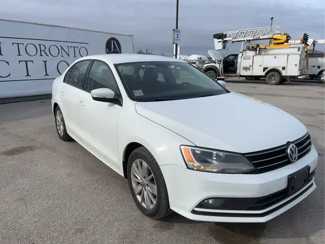 2015 Volkswagen Jetta - Photo 3