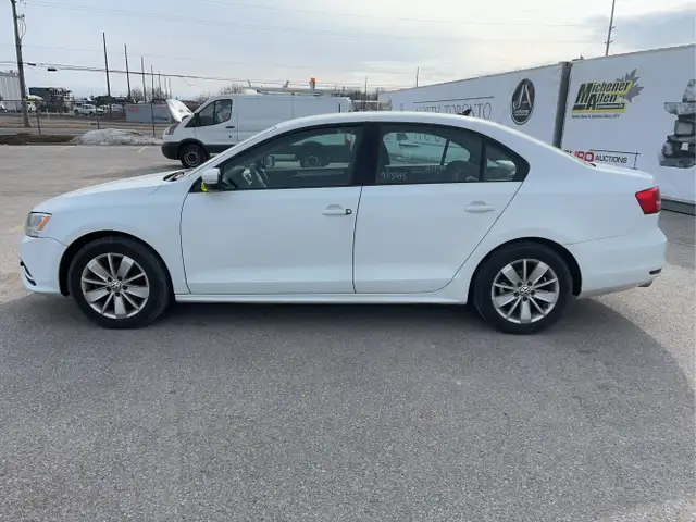 2015 Volkswagen Jetta - Photo 8