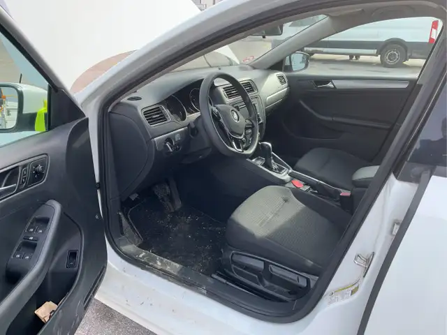 2015 Volkswagen Jetta - Photo 10