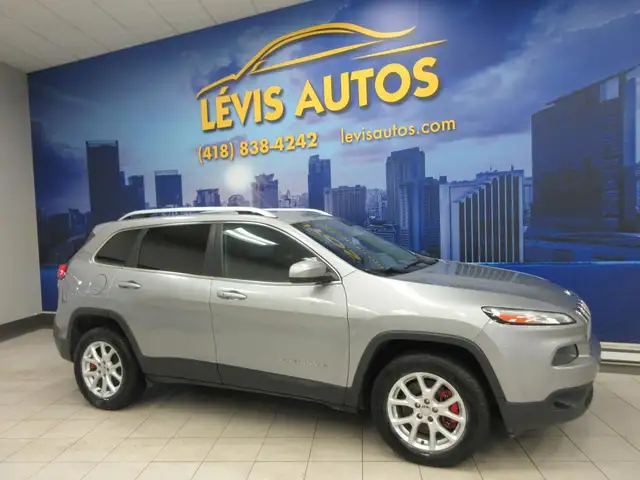 JEEP CHEROKEE 2016 NORTH EDITION V-6 3.2 LITRES 4X4 SIEGES   VOL - Photo 2