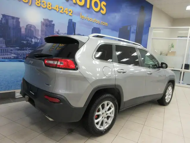 JEEP CHEROKEE 2016 NORTH EDITION V-6 3.2 LITRES 4X4 SIEGES   VOL - Photo 26