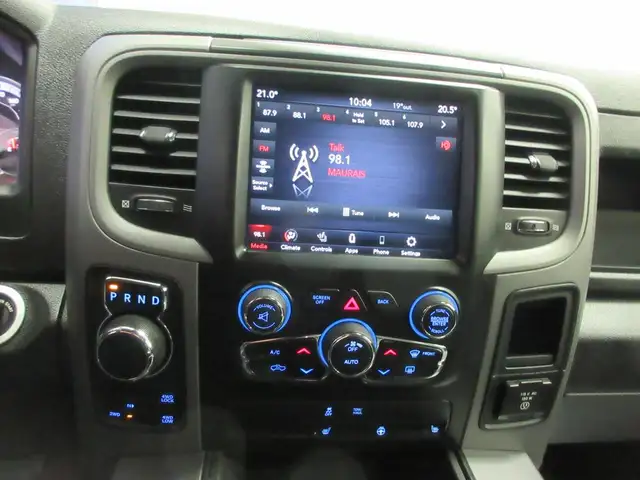 RAM 1500 CLASSIC 2021 EXPRESS NIGHT EDITION V-6 3.6 LITRES SIEGE - Photo 18