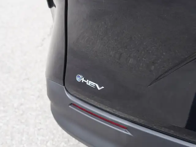 2026 Toyota Sienna XLE, Sunroof, 8 Passenger, Cruise Control. - Photo 10