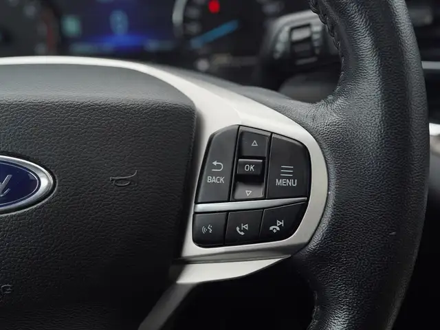 2022 Ford Explorer Limited, AWD, SUNROOF, LEATHER SEATS - Photo 14