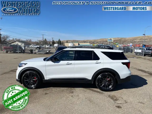 2025 Ford Explorer ST - Sunroof - Cooled Seats - Photo 2
