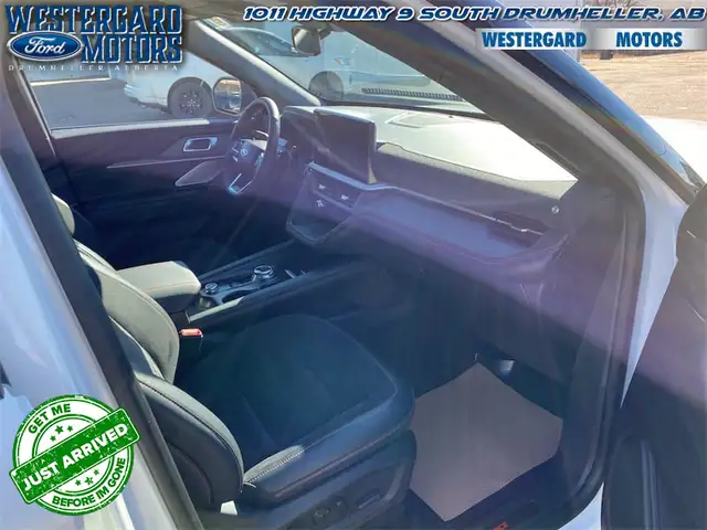 2025 Ford Explorer ST - Sunroof - Cooled Seats - Photo 13