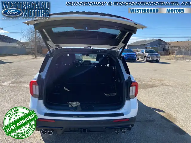 2025 Ford Explorer ST - Sunroof - Cooled Seats - Photo 16