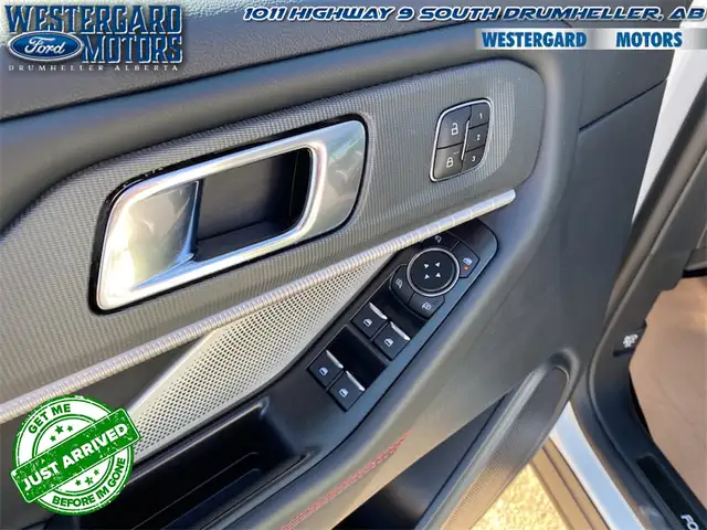 2025 Ford Explorer ST - Sunroof - Cooled Seats - Photo 21