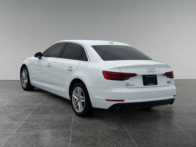 2017 Audi A4 Komfort / AWD - Photo 4