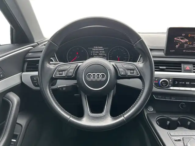 2017 Audi A4 Komfort / AWD - Photo 16