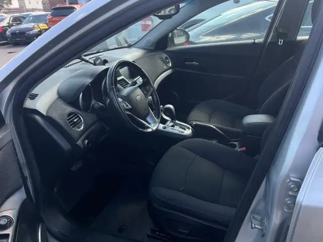 2012 Chevrolet Cruze LT Turbo  w/1SB 1 OWNER, FULL SERVICE RECS - Photo 8