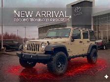 2017 Jeep Wrangler Unlimited Sport - Removable Top