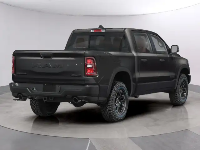 2026 Ram 1500 - Photo 2