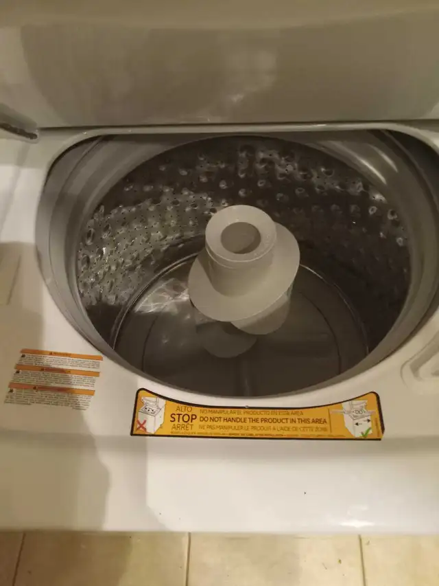 GE Stackable Washer Dryer - Photo 3