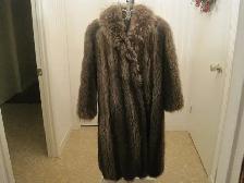 Beau manteau de fourrure long – chat sauvage (femme) / Wildcat f