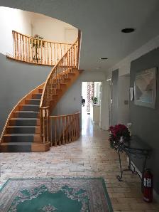 PERFECT LOCATION - DAILY/WEEKLY RENTAL