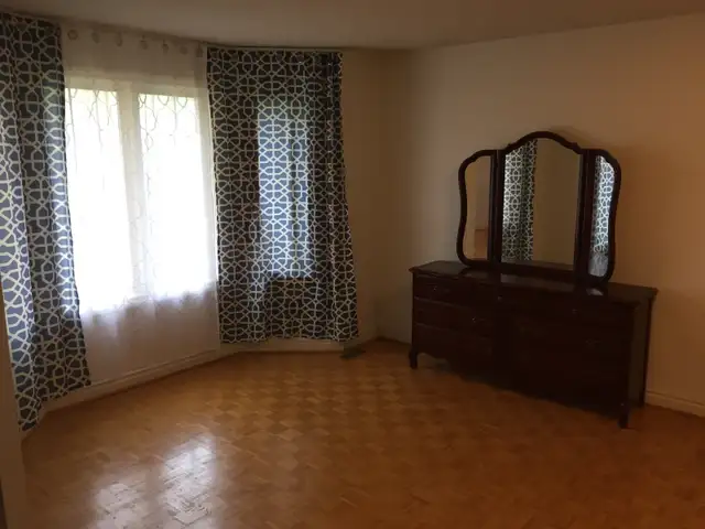 PERFECT LOCATION - DAILY/WEEKLY RENTAL - Photo 5