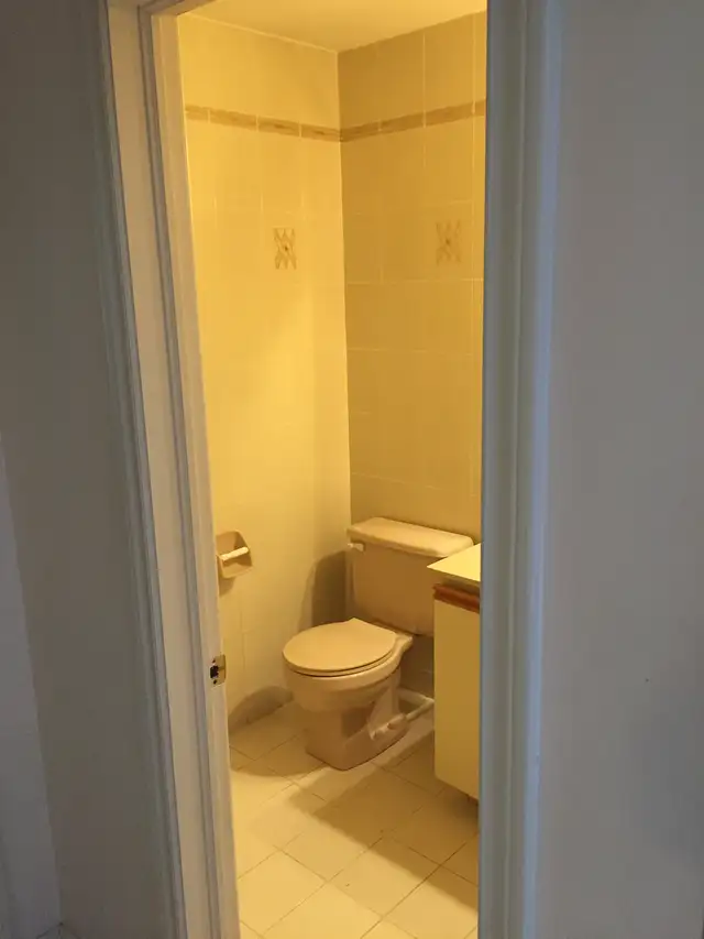 PERFECT LOCATION - DAILY/WEEKLY RENTAL - Photo 9