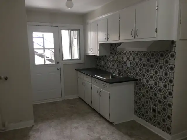 Très beau 4 ½ - 6925 Bloomfield - Photo 3