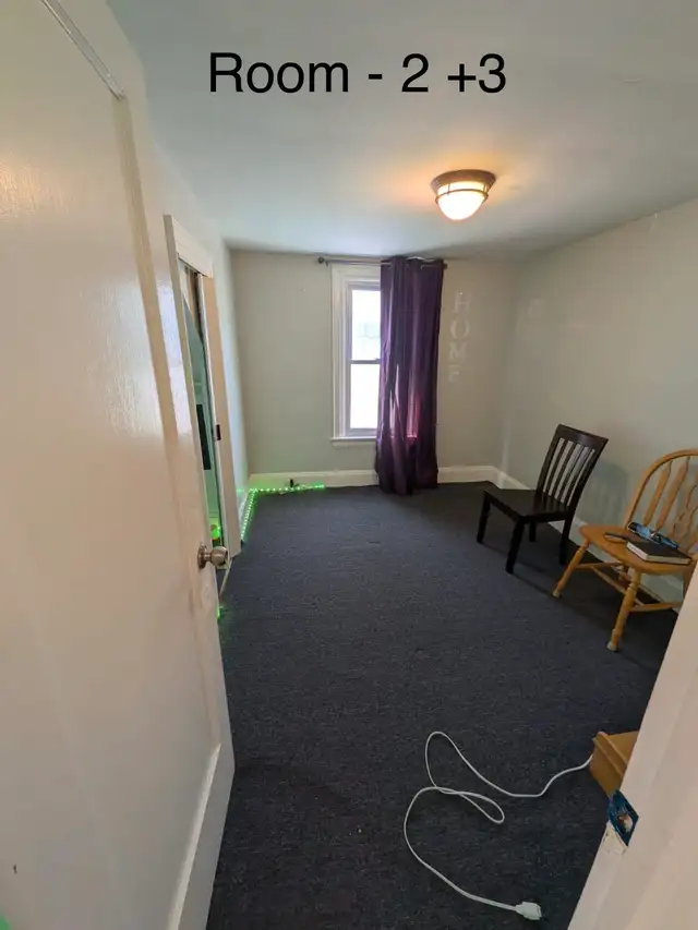 Rooms for Rent in Downtown Oshawa - Photo 3