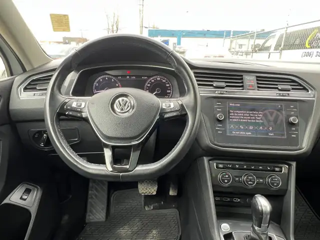 2018 Volkswagen Tiguan SEL Premium 4Motion - No Accident - Photo 12